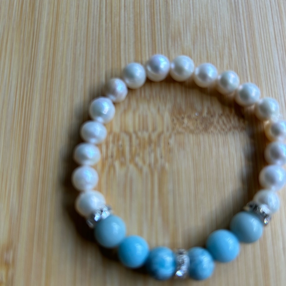 Larimar and genuine Pearls bracelet